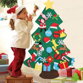 Díszíthető filc anyagú karácsonyfa DIY karácsonyfa 32 dísszel ( új )