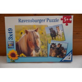  Lovas puzzle - Ravensburger 08011 - Kedves lovak - 3 x 49 db ( Új )